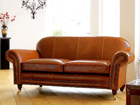 Rochester Traditional Leather Sofa